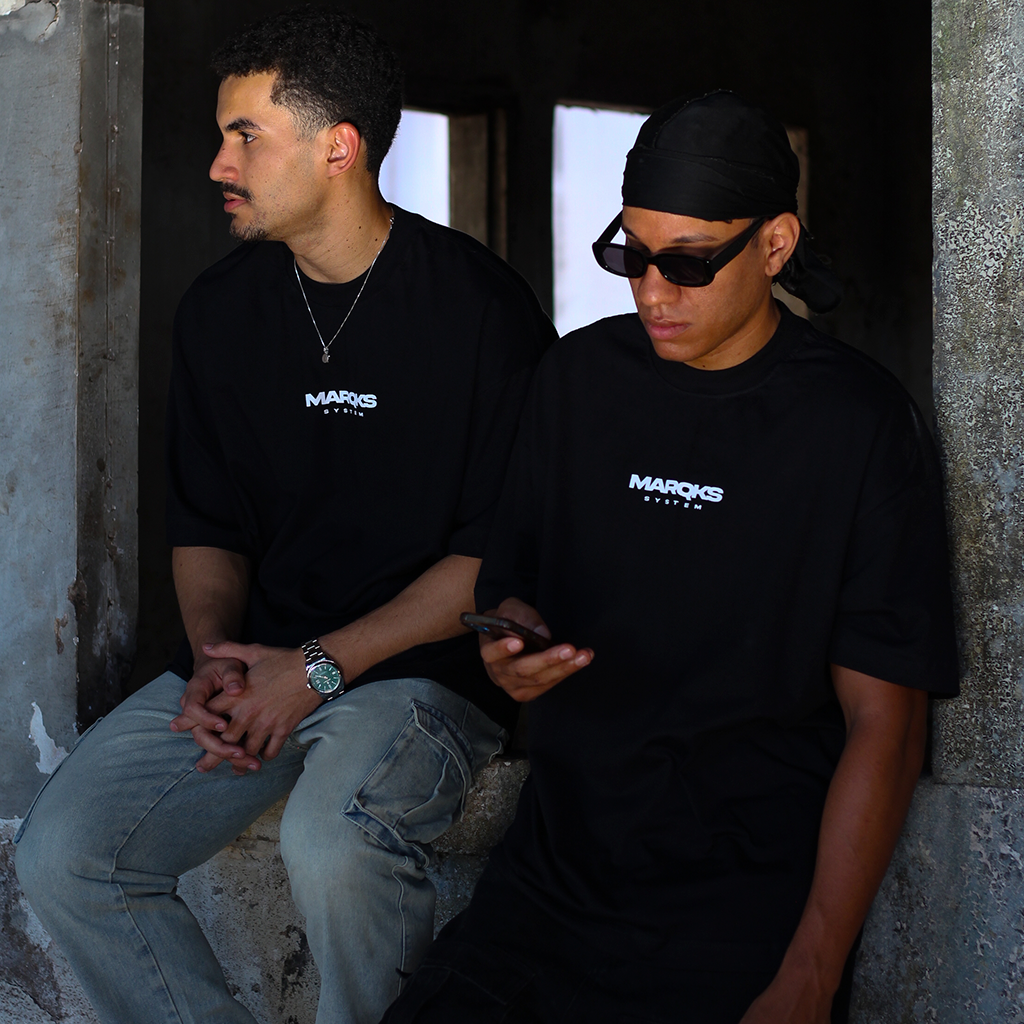CAMISETA SIGNATURE BLACK